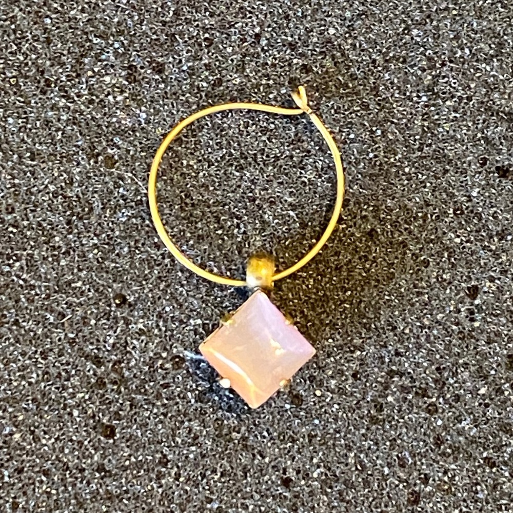 Sorrelli wine glass charm